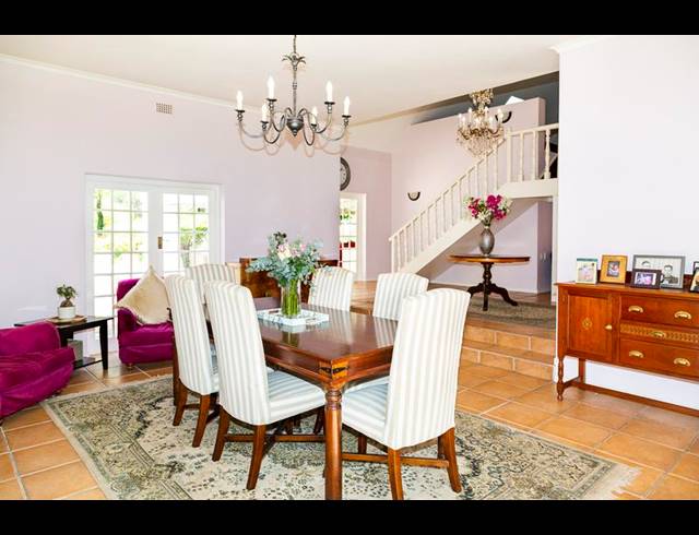 6 BEDROOM HOUSE FOR SALE IN VALLEY AREA